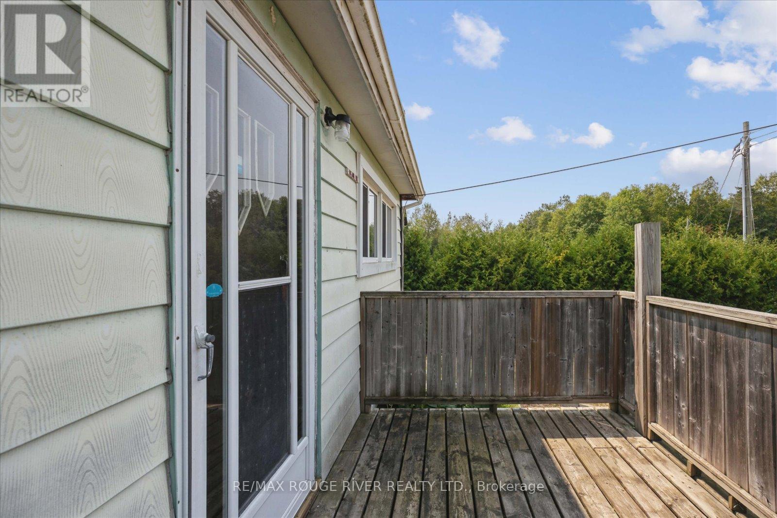 Photo 4 of 2037 Nash Road, Clarington ON