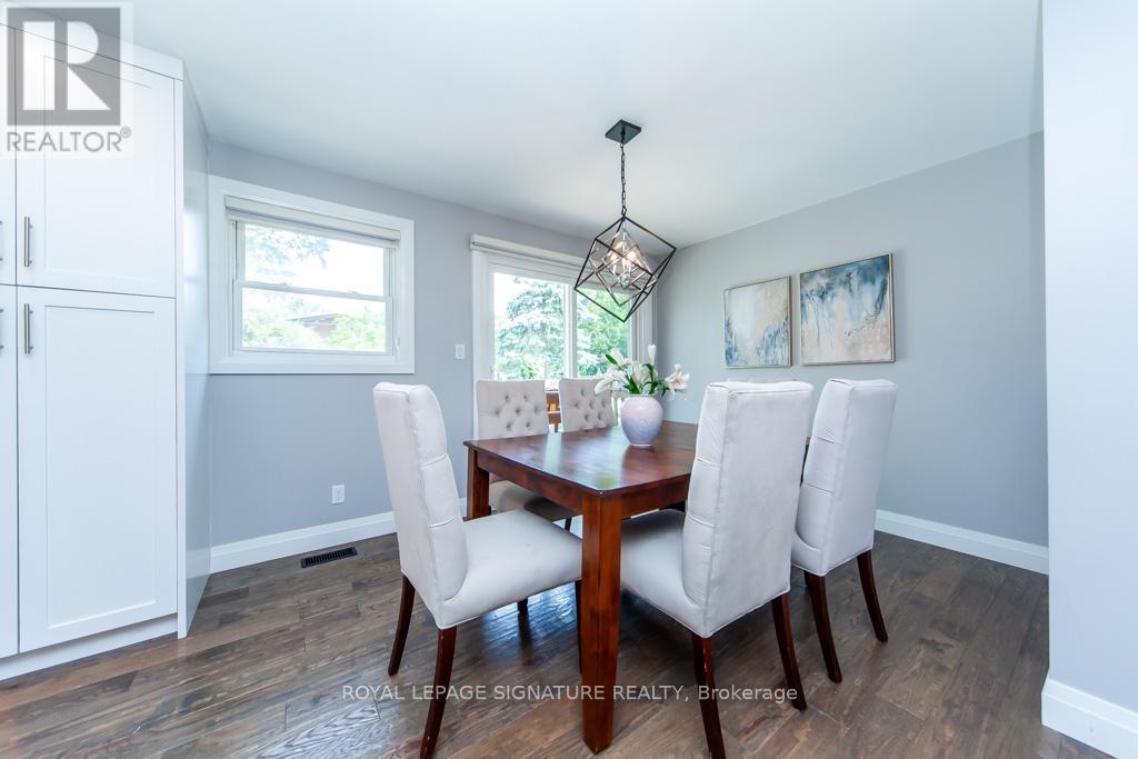 Photo 17 of 3605 The Credit Woodlands, Mississauga ON
