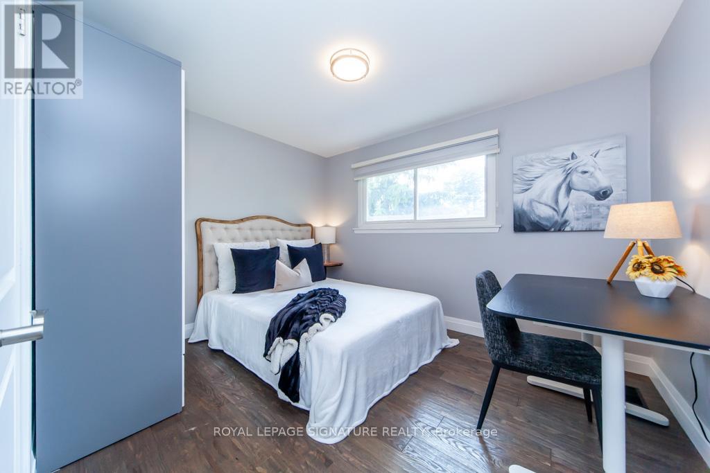 Photo 24 of 3605 The Credit Woodlands, Mississauga ON