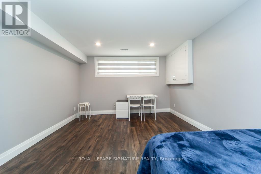 Photo 39 of 3605 The Credit Woodlands, Mississauga ON