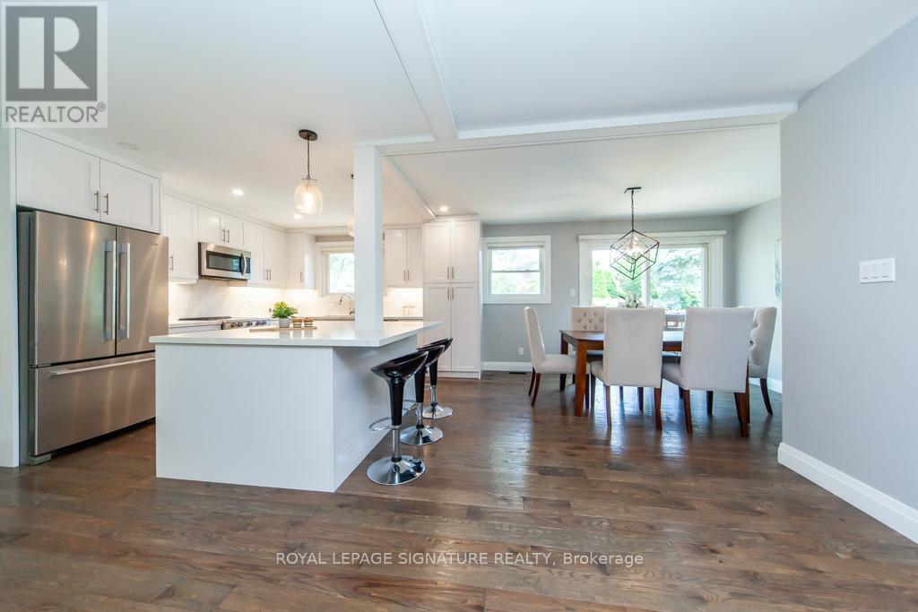 Photo 8 of 3605 The Credit Woodlands, Mississauga ON