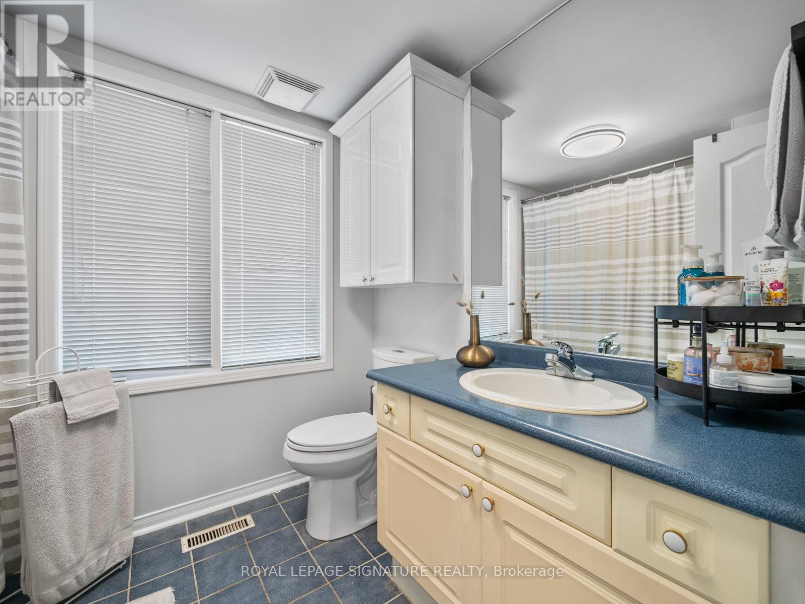 Photo 9 of 113 1292 Sherwood Mills Boulevard, Mississauga ON
