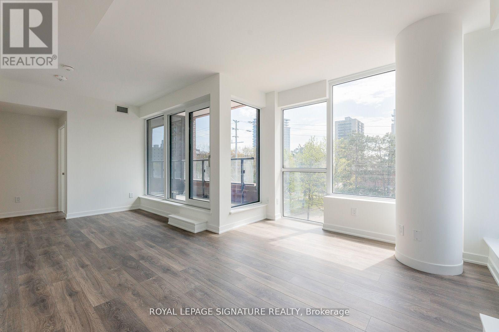 Photo 21 of 209 28 Ann Street, Mississauga ON