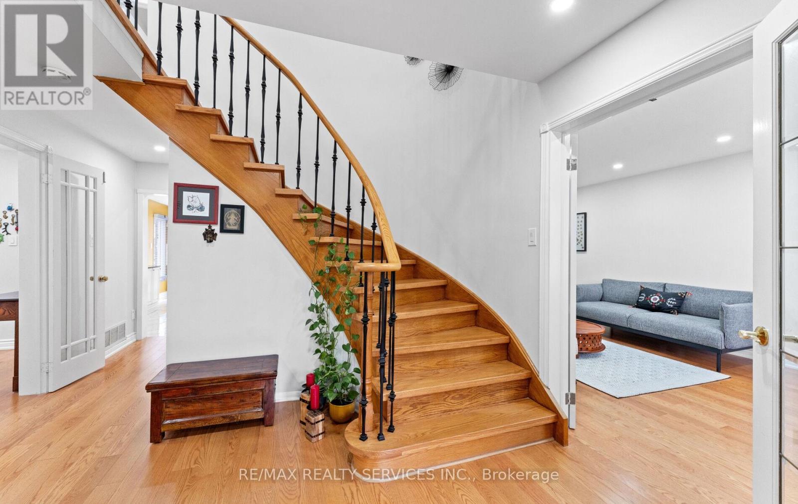 Photo 22 of 64 Burgby Avenue, Brampton ON