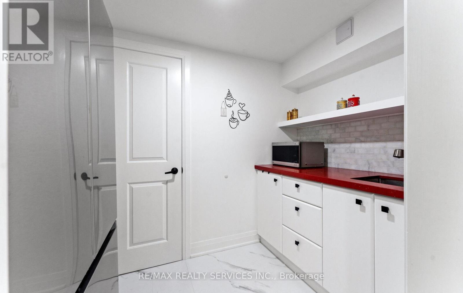 Photo 40 of 64 Burgby Avenue, Brampton ON