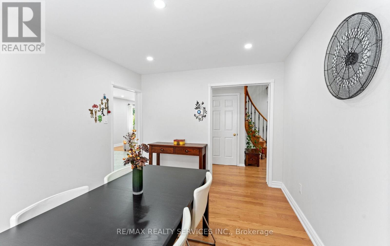 Photo 9 of 64 Burgby Avenue, Brampton ON