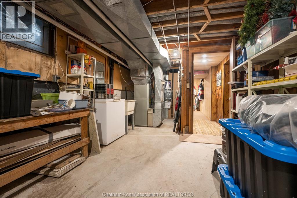 Photo 40 of 44 Pamela Crescent, Chatham ON