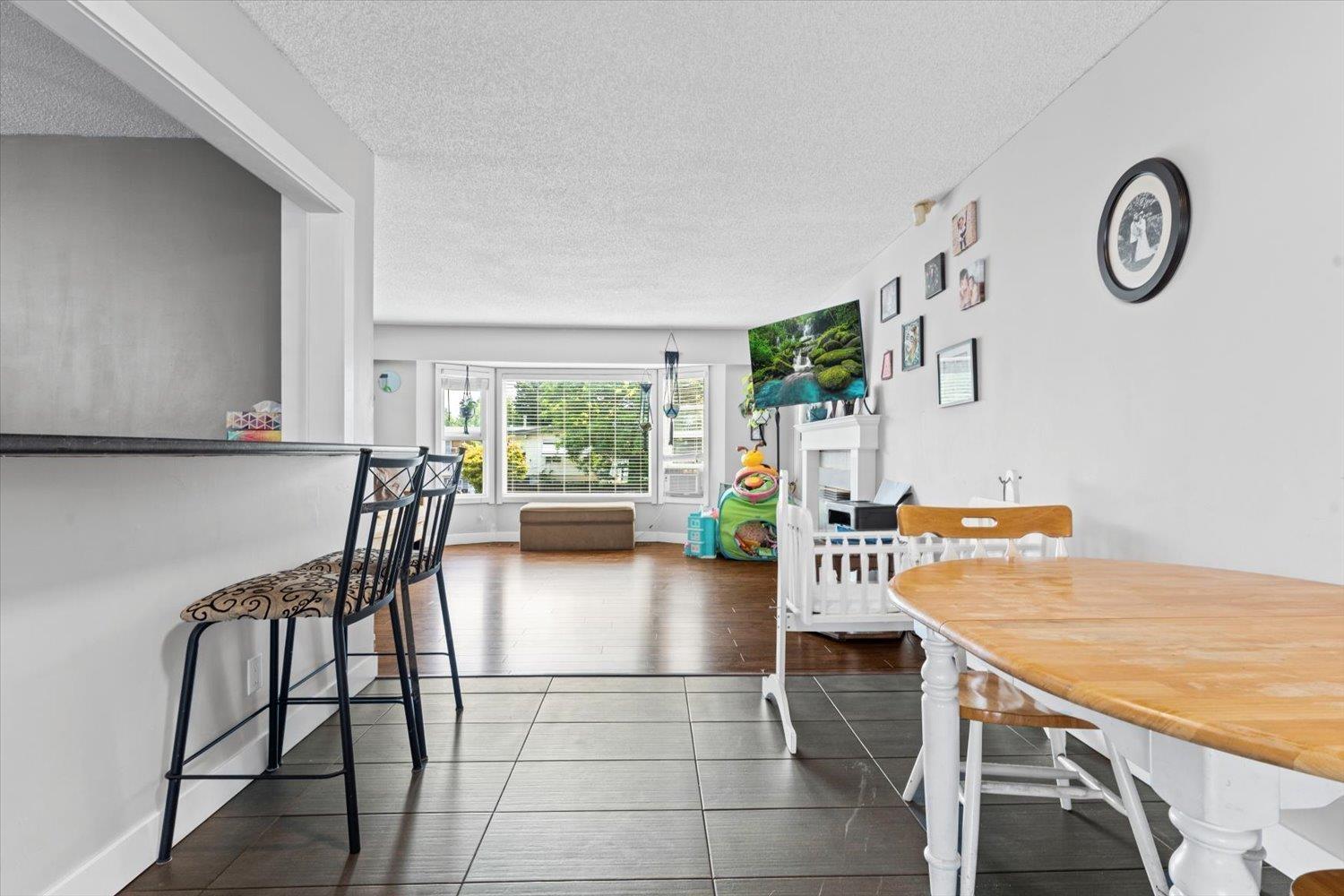 Photo 7 of 8645 Baker Drive Chilliwack Proper South, Chilliwack BC