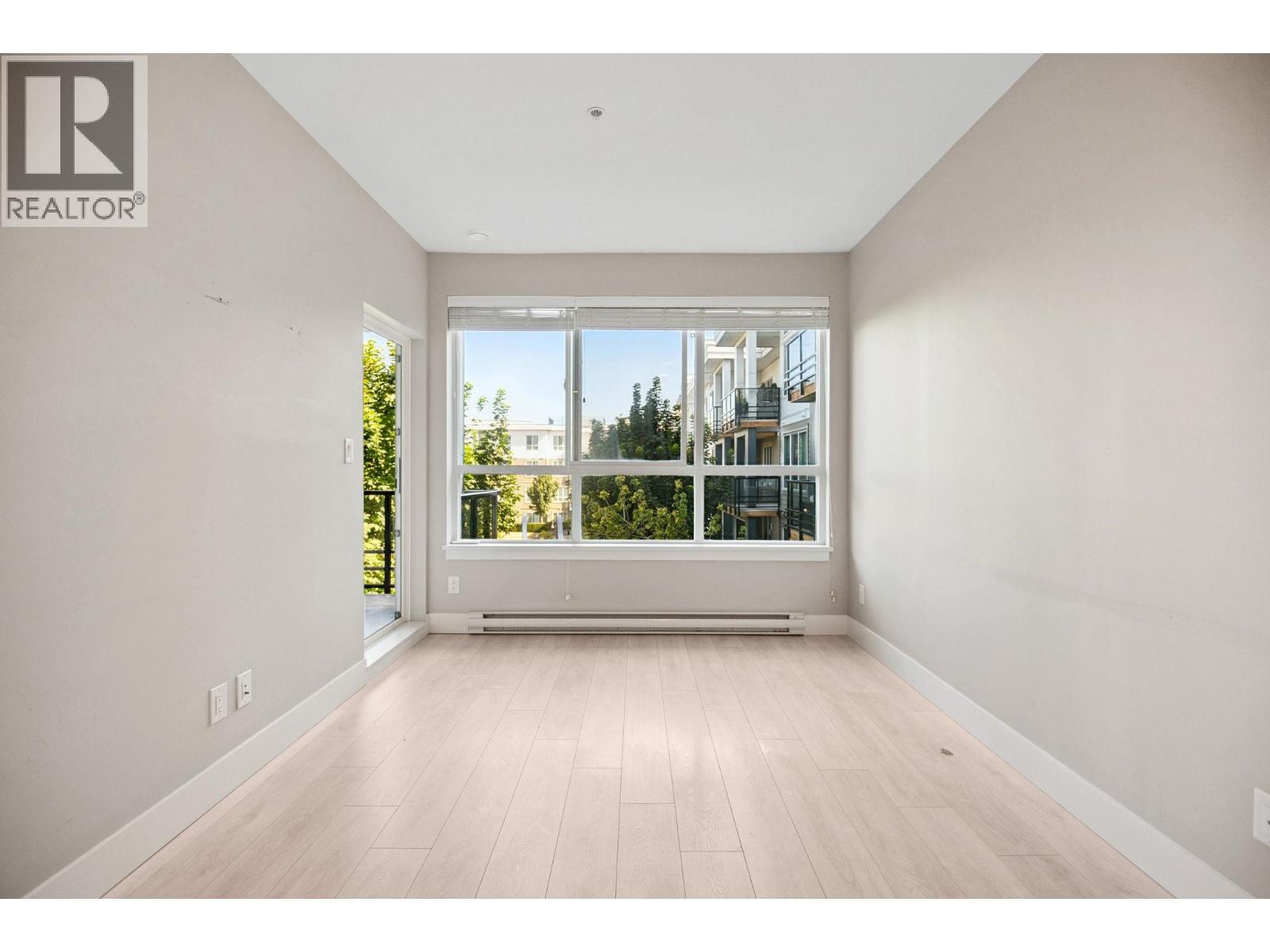 Photo 8 of 315 4690 Hawk Lane, Tsawwassen BC