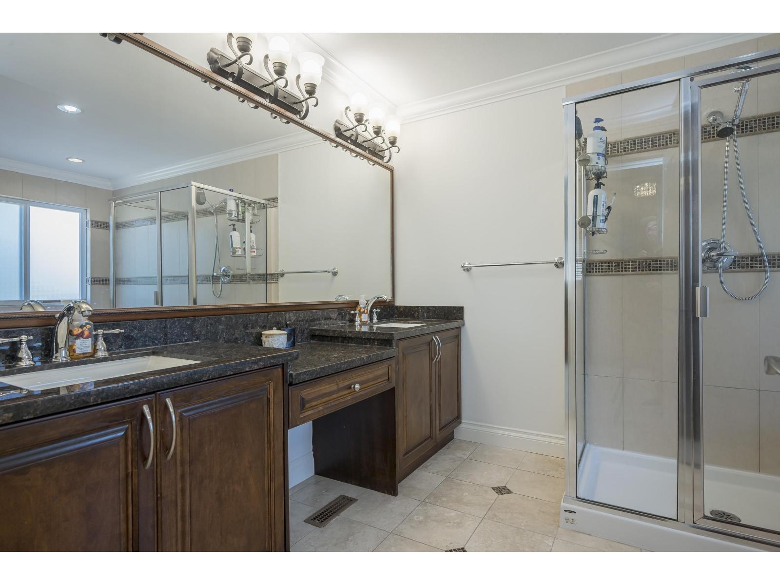 Photo 18 of 21179 83 A Avenue, Langley BC