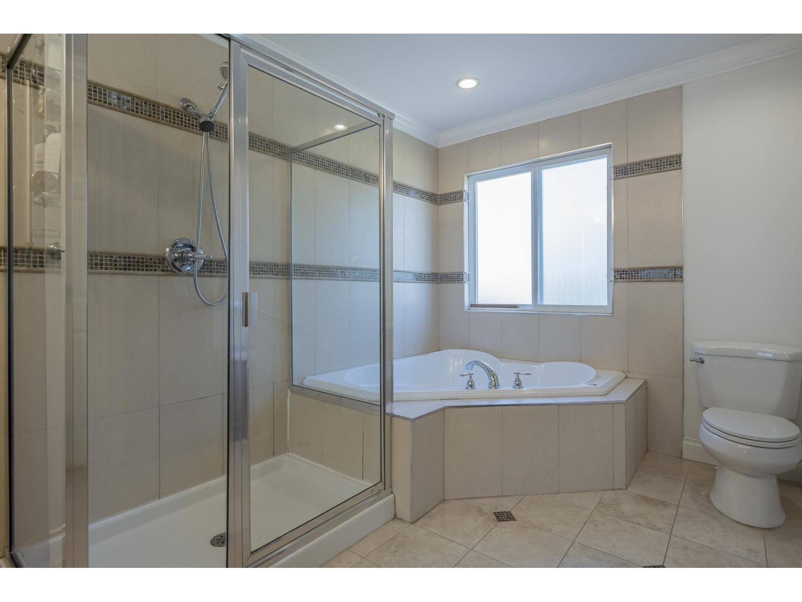 Photo 19 of 21179 83 A Avenue, Langley BC