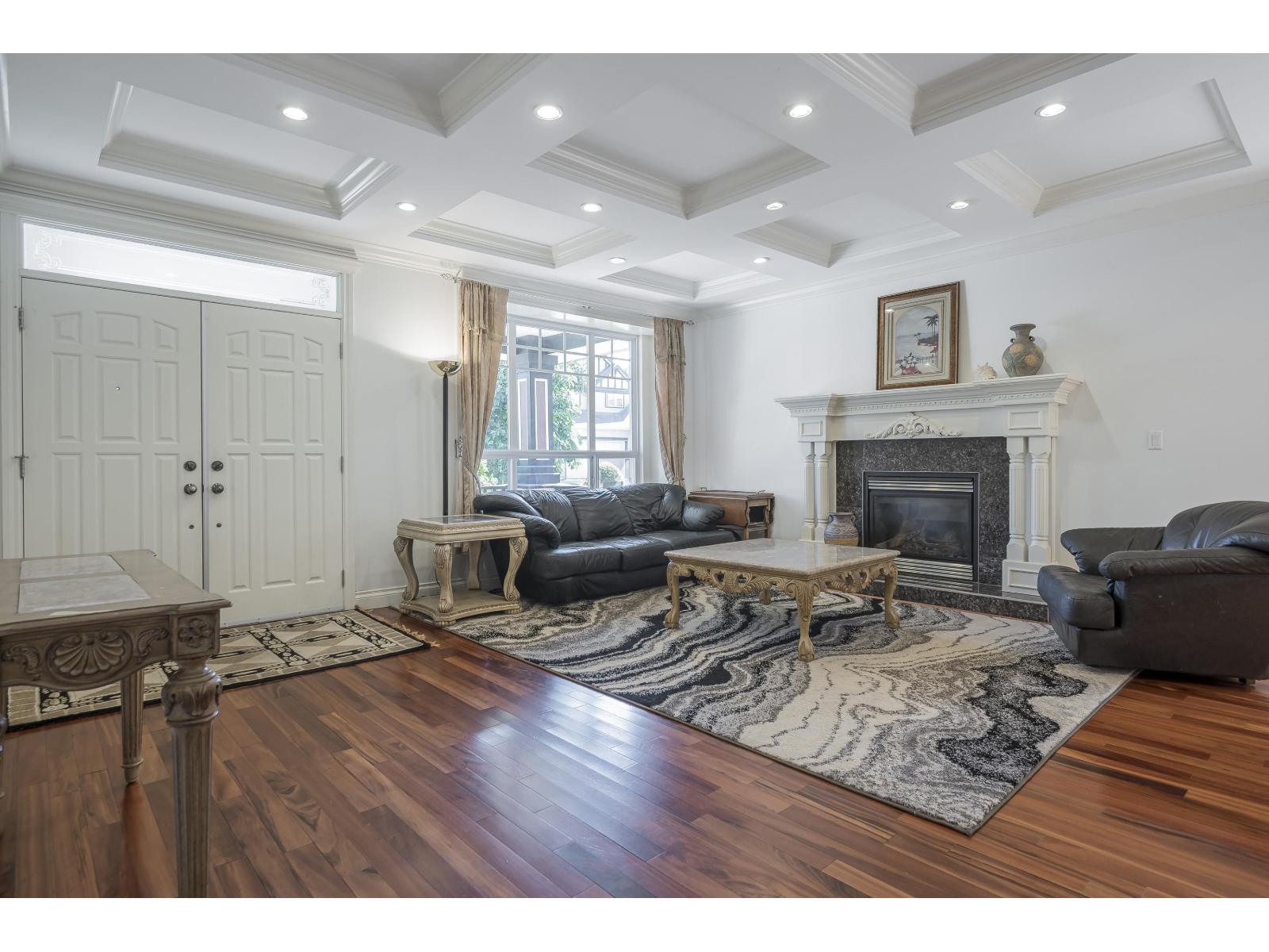 Photo 8 of 21179 83 A Avenue, Langley BC