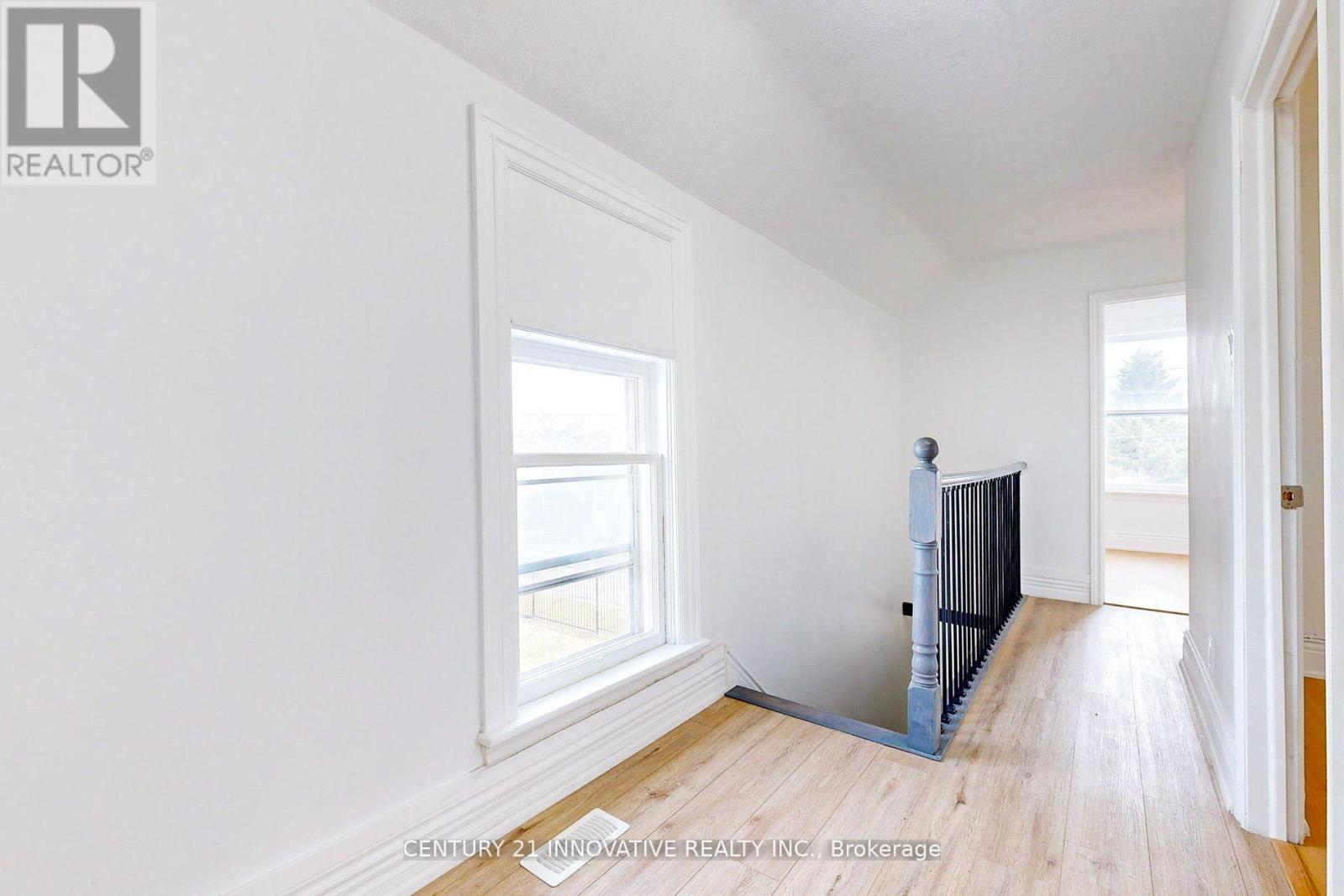 Photo 38 of 57 Olive Avenue, Peterborough Central ON