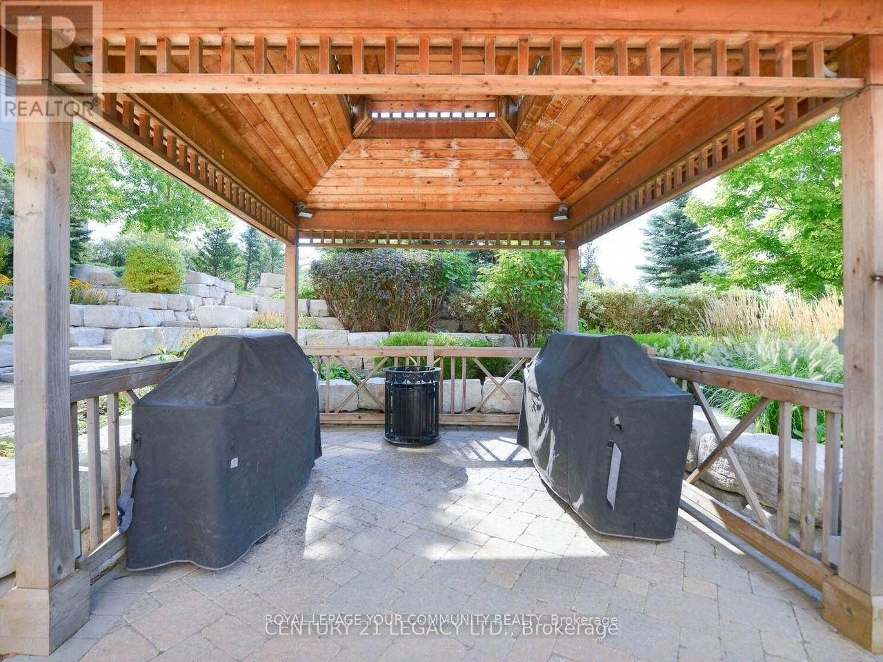 Photo 23 of 312 9245 Jane Street, Vaughan ON