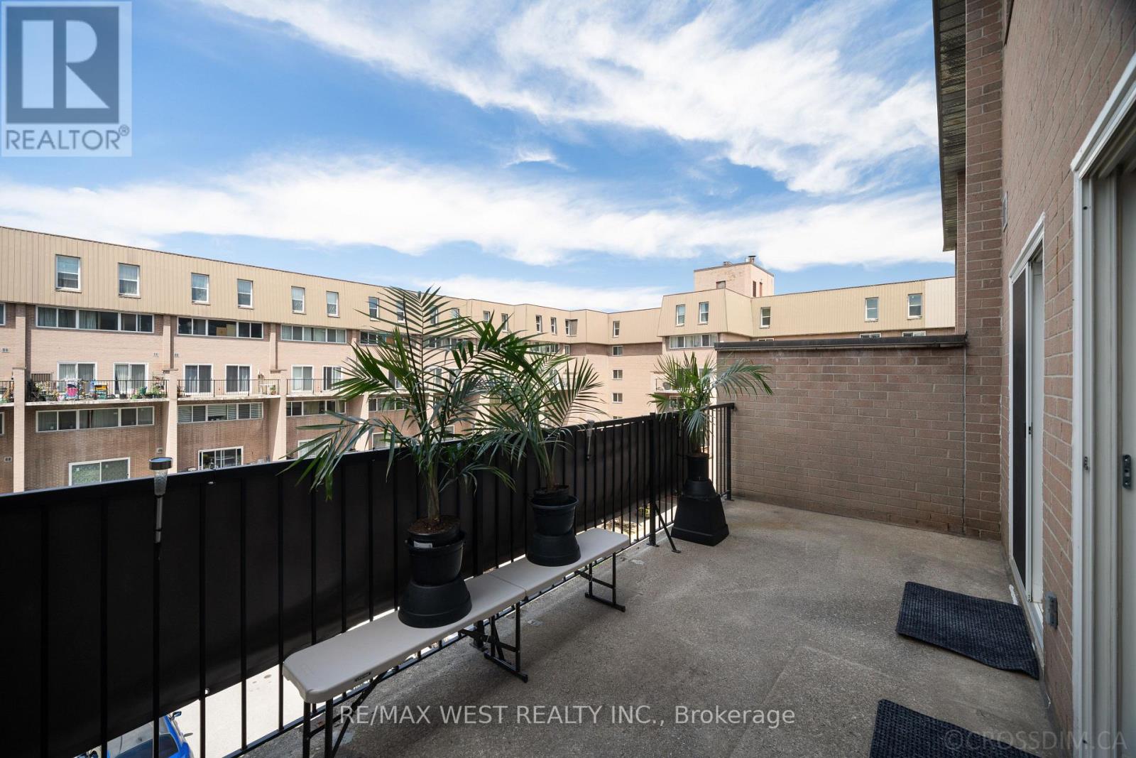 Photo 29 of 236 165 Cherokee Boulevard N, Toronto ON