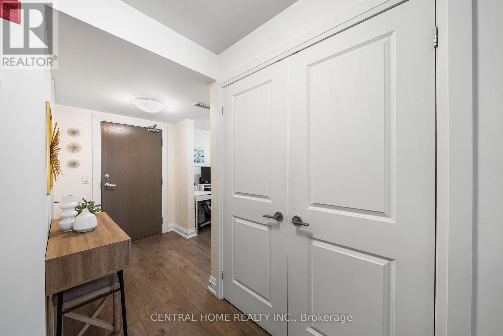 Photo 19 of 224 481 Rupert Avenue, Whitchurchstouffville ON