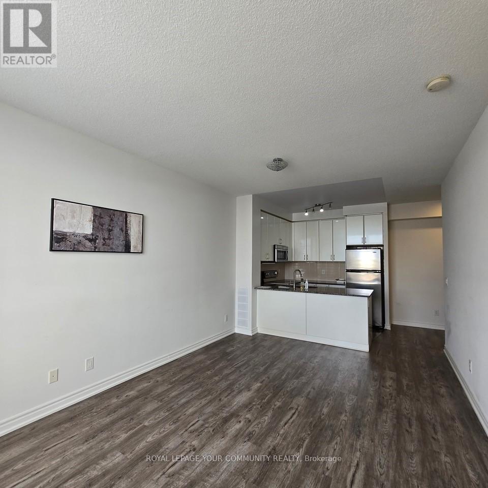 Photo 26 of 312 9245 Jane Street, Vaughan ON