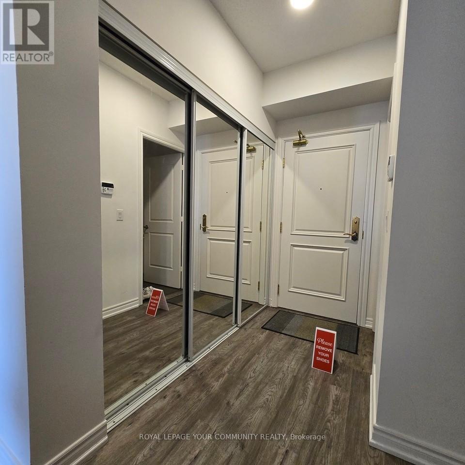 Photo 25 of 312 9245 Jane Street, Vaughan ON