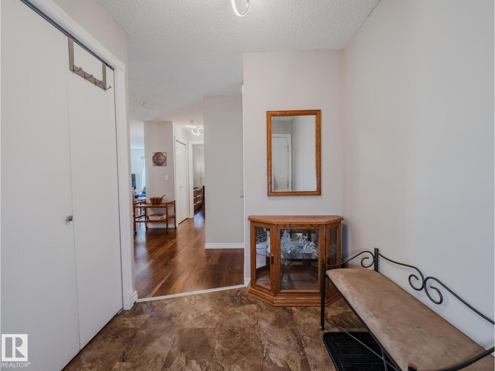 Photo 15 of 2216 11214 80 St Nw, Edmonton AB
