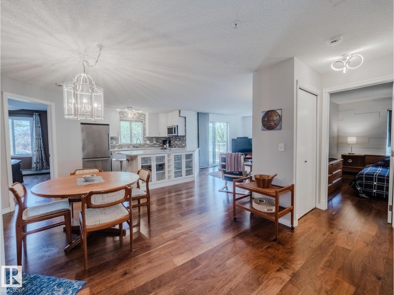 Photo 56 of 2216 11214 80 St Nw, Edmonton AB