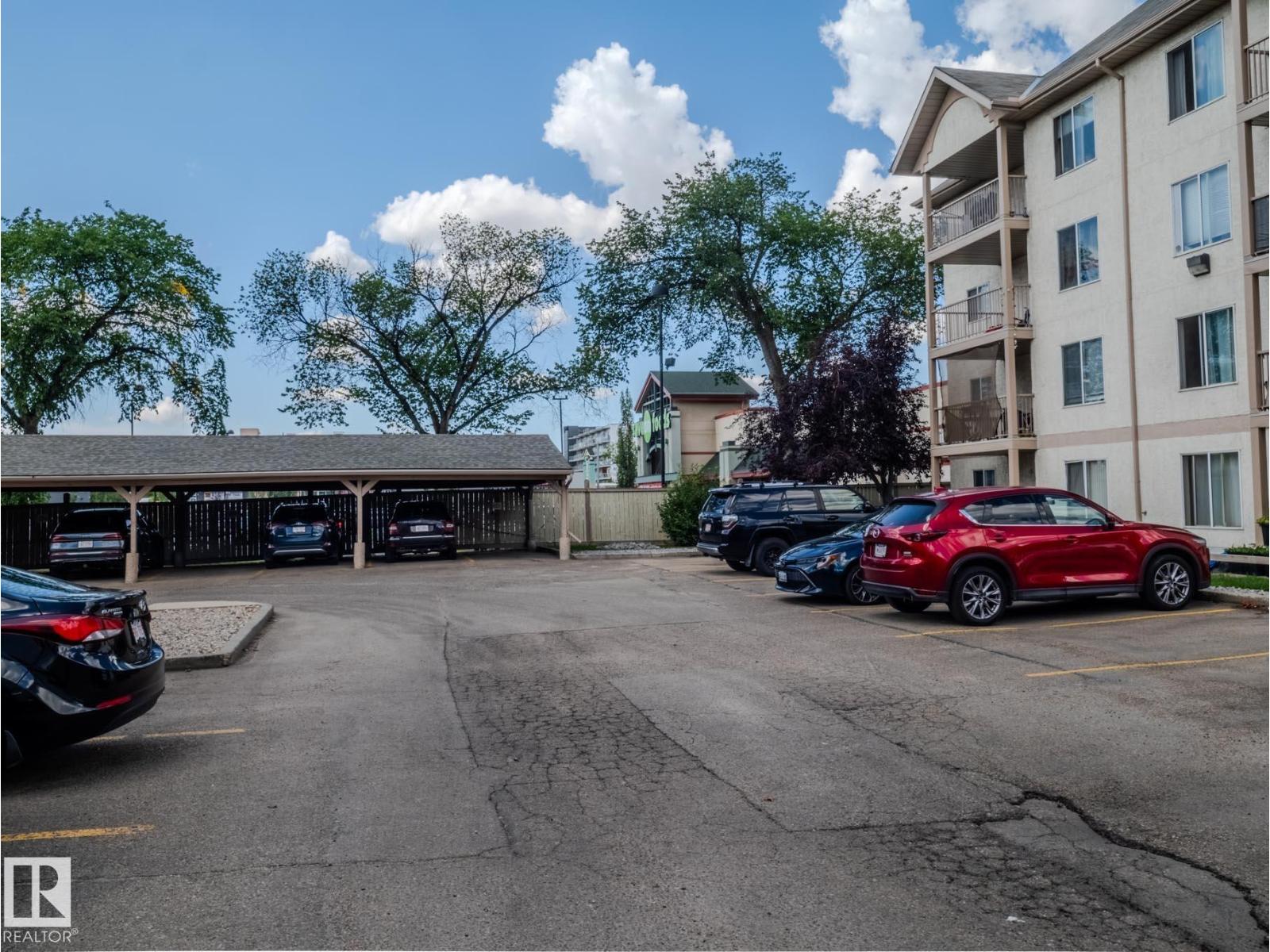 Photo 55 of 2216 11214 80 St Nw, Edmonton AB