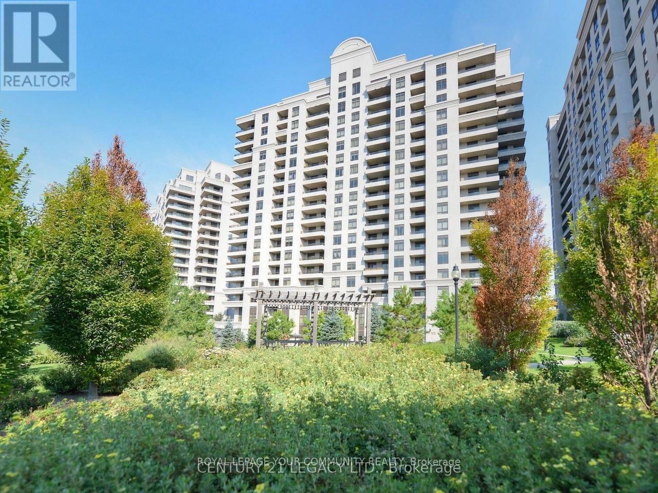 Photo 9 of 312 9245 Jane Street, Vaughan ON