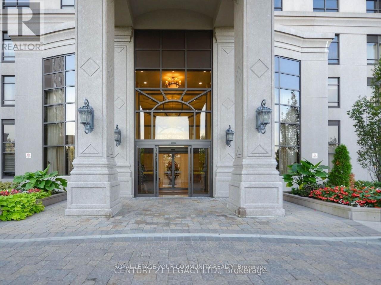 Photo 11 of 312 9245 Jane Street, Vaughan ON
