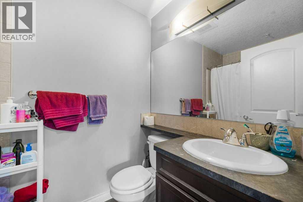 Single Family House for Sale in   Royal Oak Plaza NW Royal Oak Calgary 