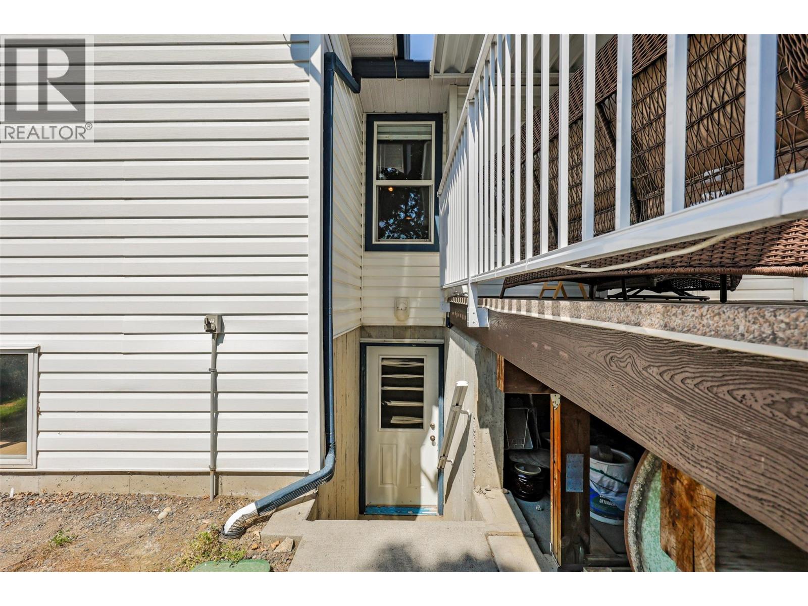 Photo 33 of 625 Mccurrach Place, Kamloops BC