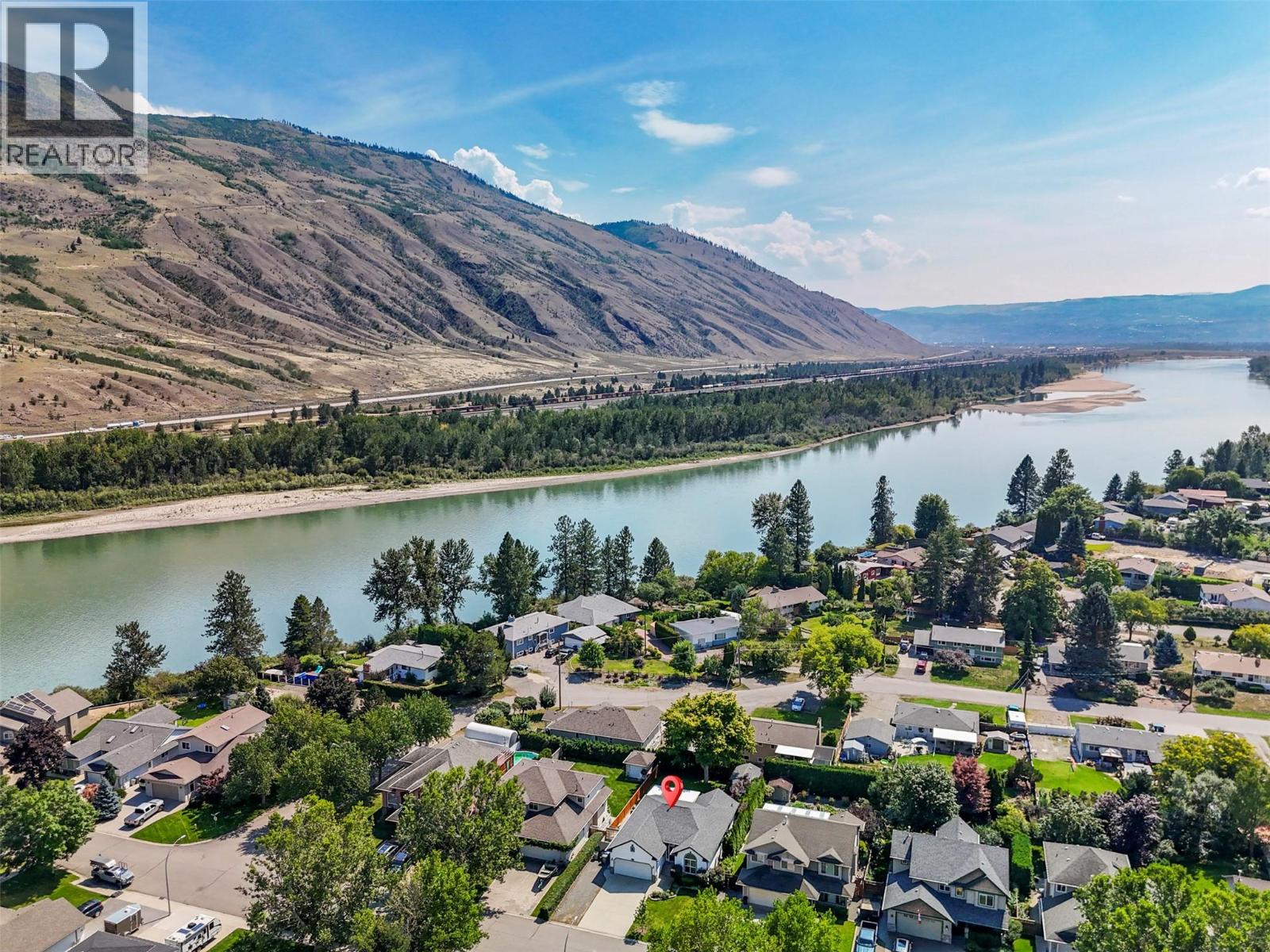 Photo 12 of 625 Mccurrach Place, Kamloops BC