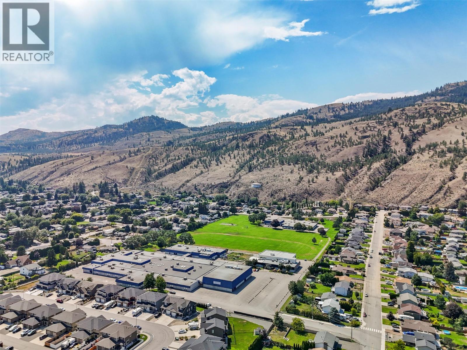 Photo 13 of 625 Mccurrach Place, Kamloops BC