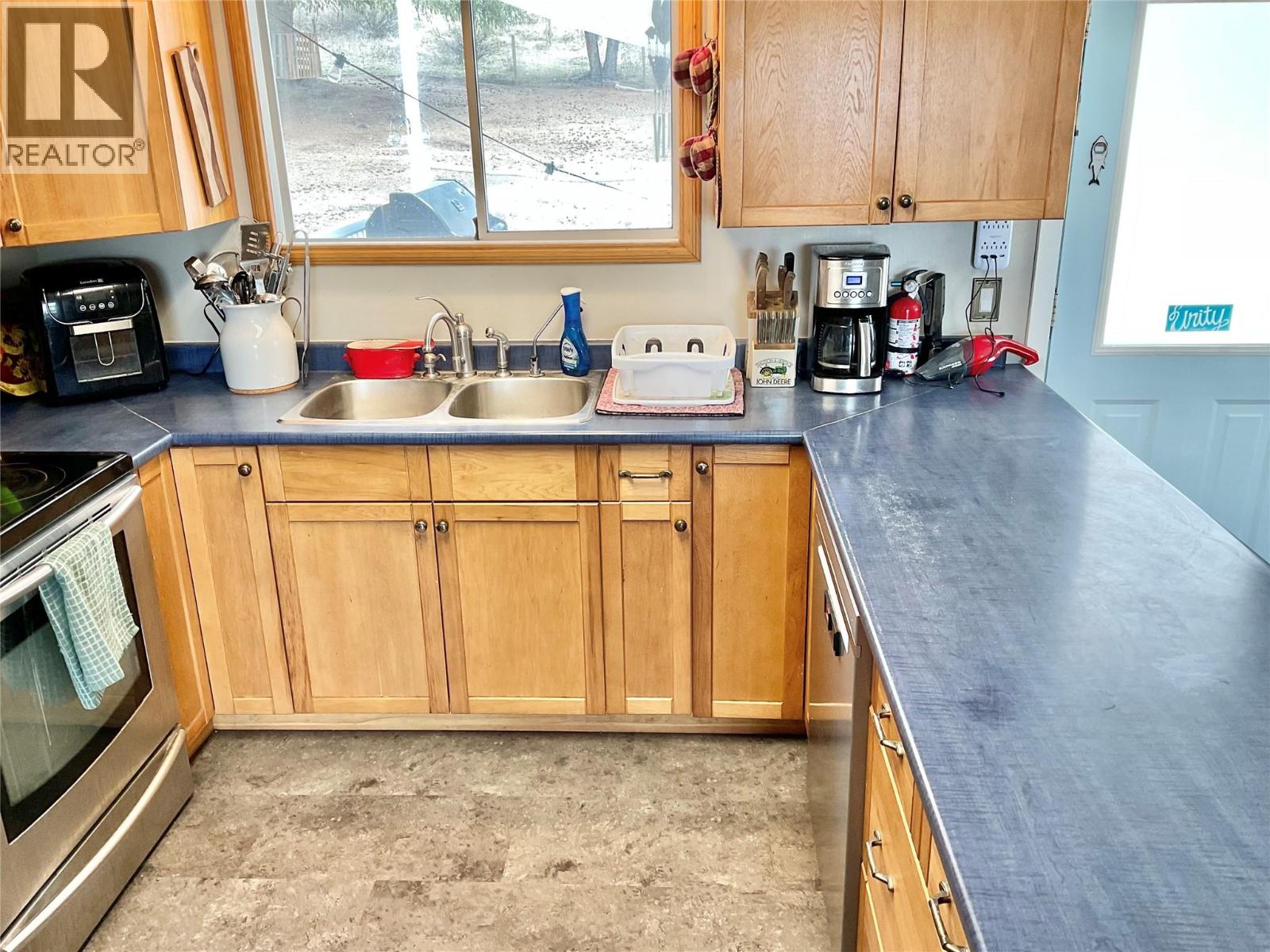  1414 Kelly Road, Bridesville
