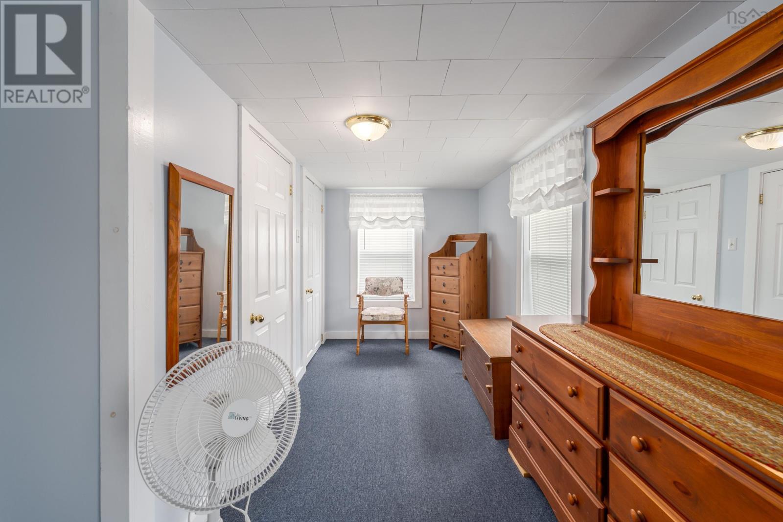 Property 25 of 50 of 83 Victoria Street