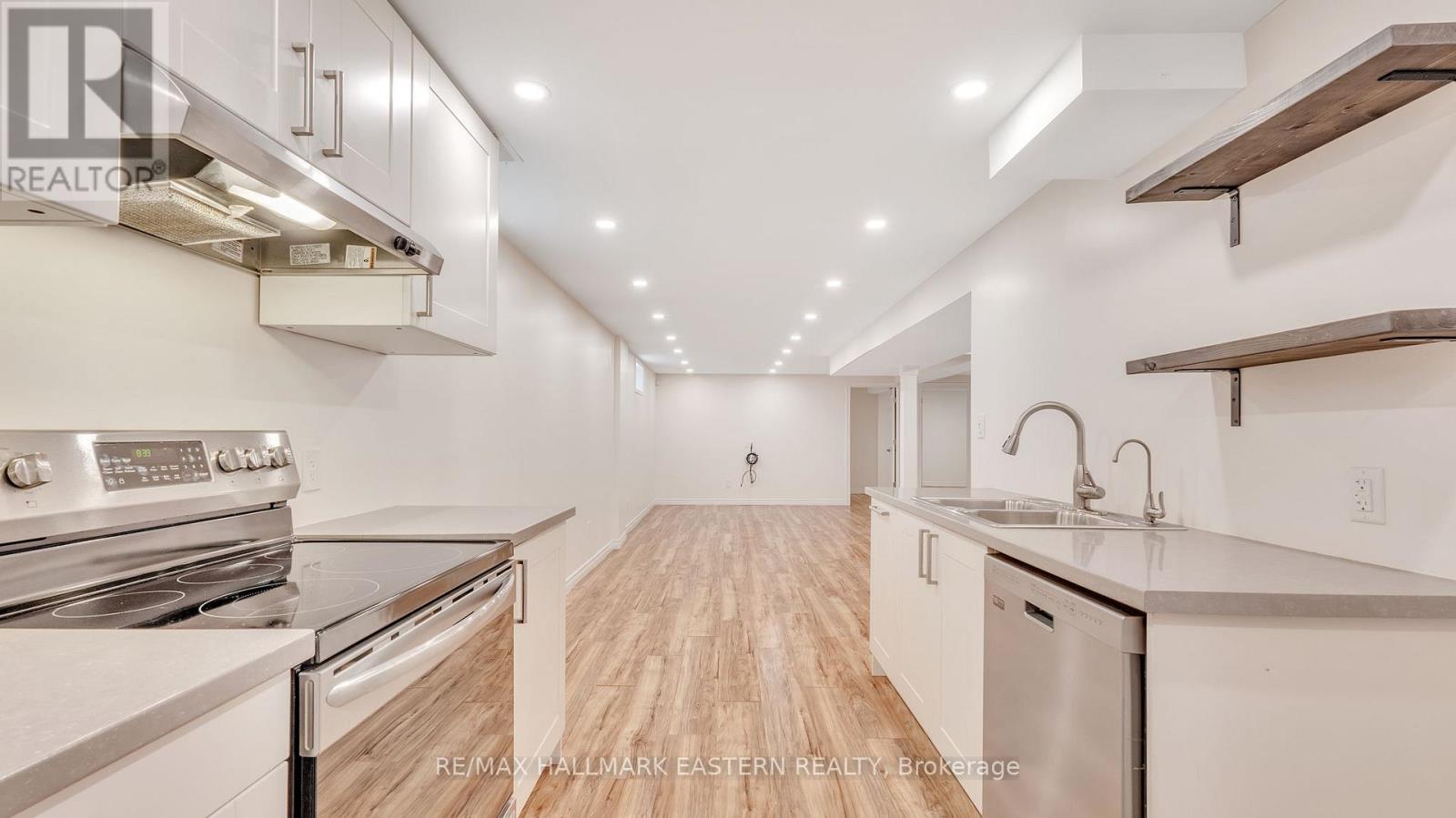 Photo 27 of 58 Warman Street, New Tecumseth ON