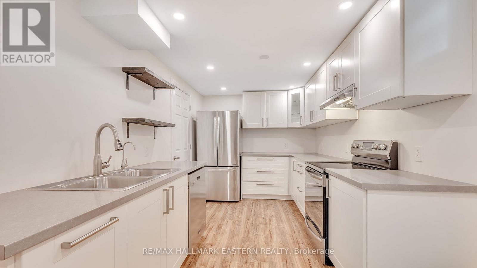 Photo 6 of 58 Warman Street, New Tecumseth ON