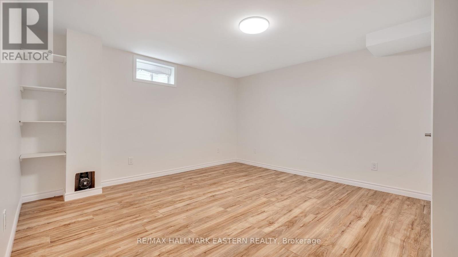 Photo 32 of 58 Warman Street, New Tecumseth ON