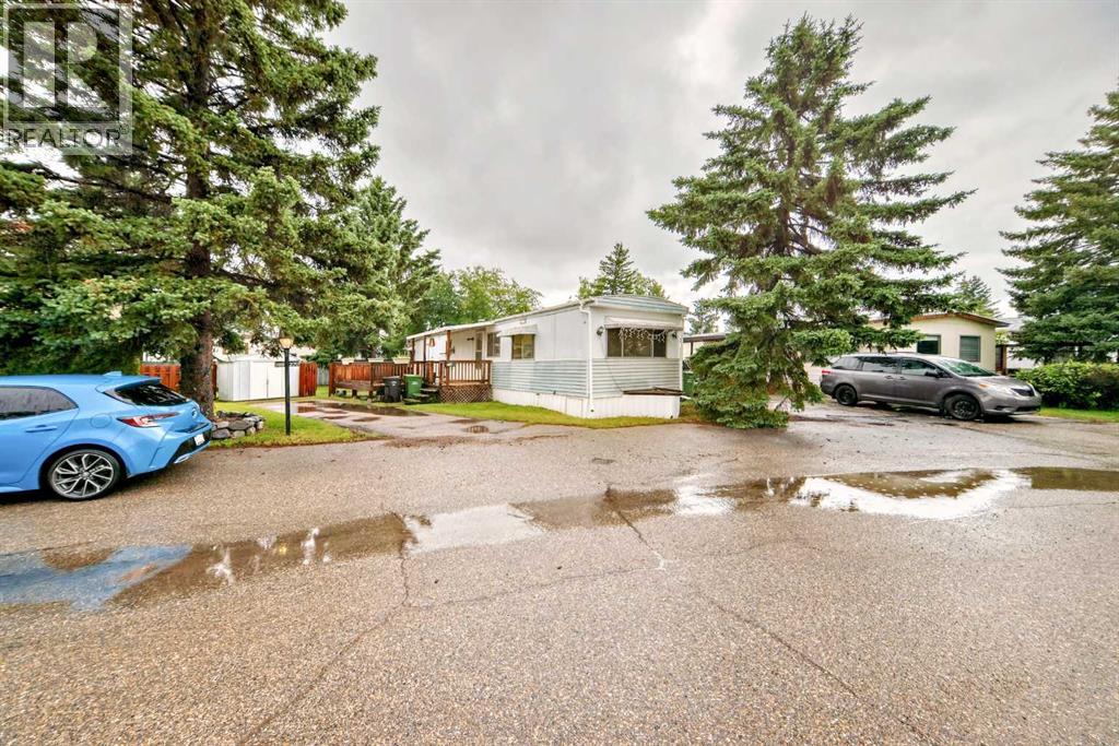 Photo 14 of 270 3223 83 Street Nw, Calgary AB