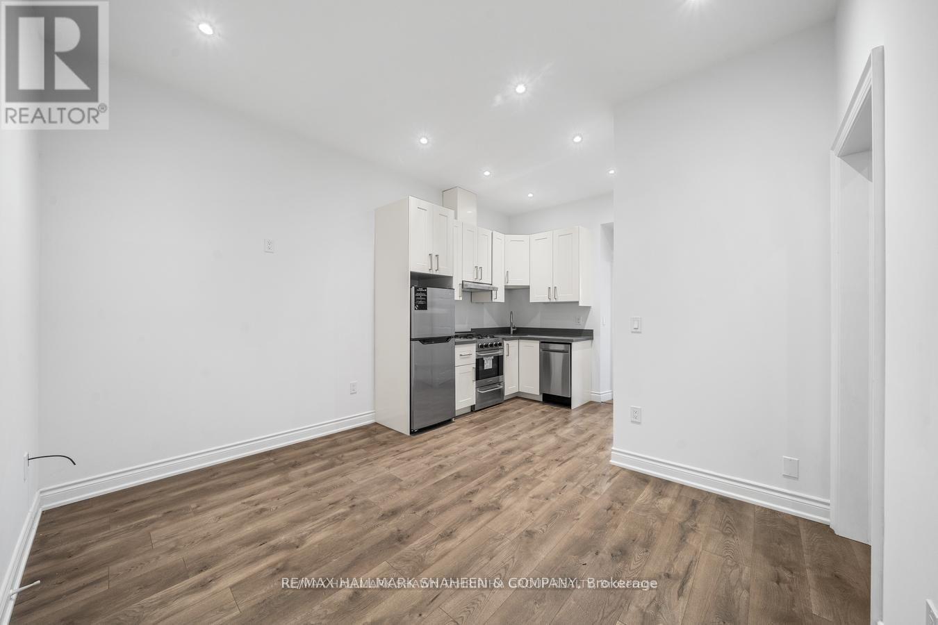Photo 14 of A 208 Dovercourt Road, Toronto ON