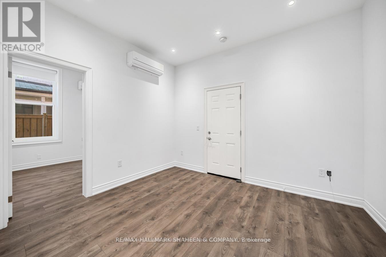Photo 17 of A 208 Dovercourt Road, Toronto ON