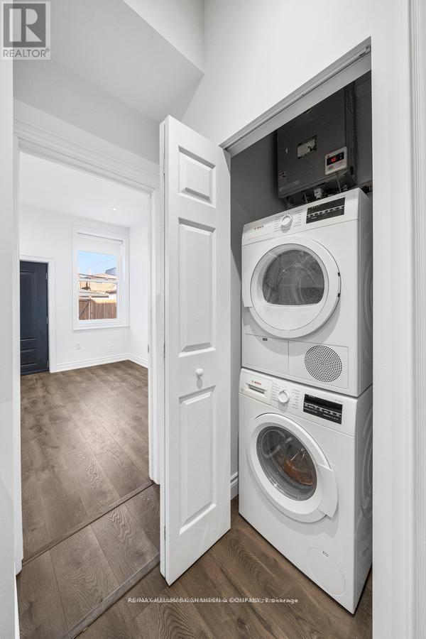 Photo 1 of A 208 Dovercourt Road, Toronto ON