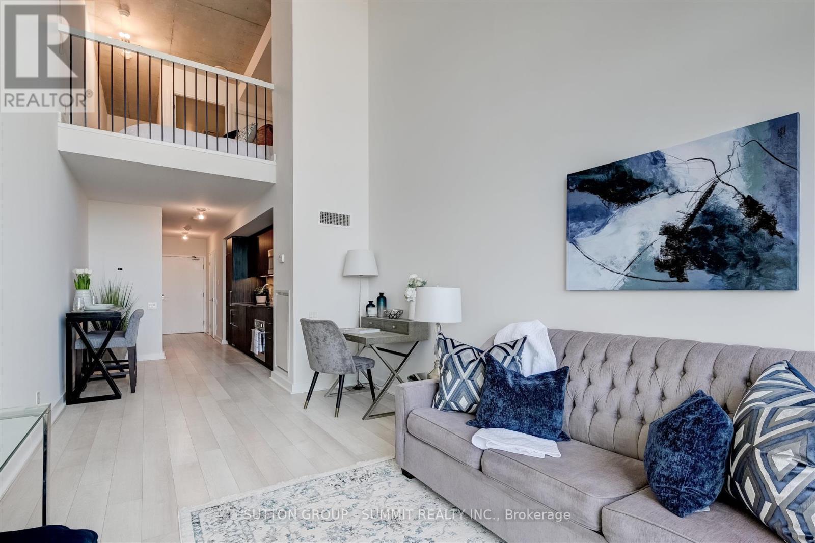 Photo 16 of 505 5 Hanna Avenue, Toronto ON
