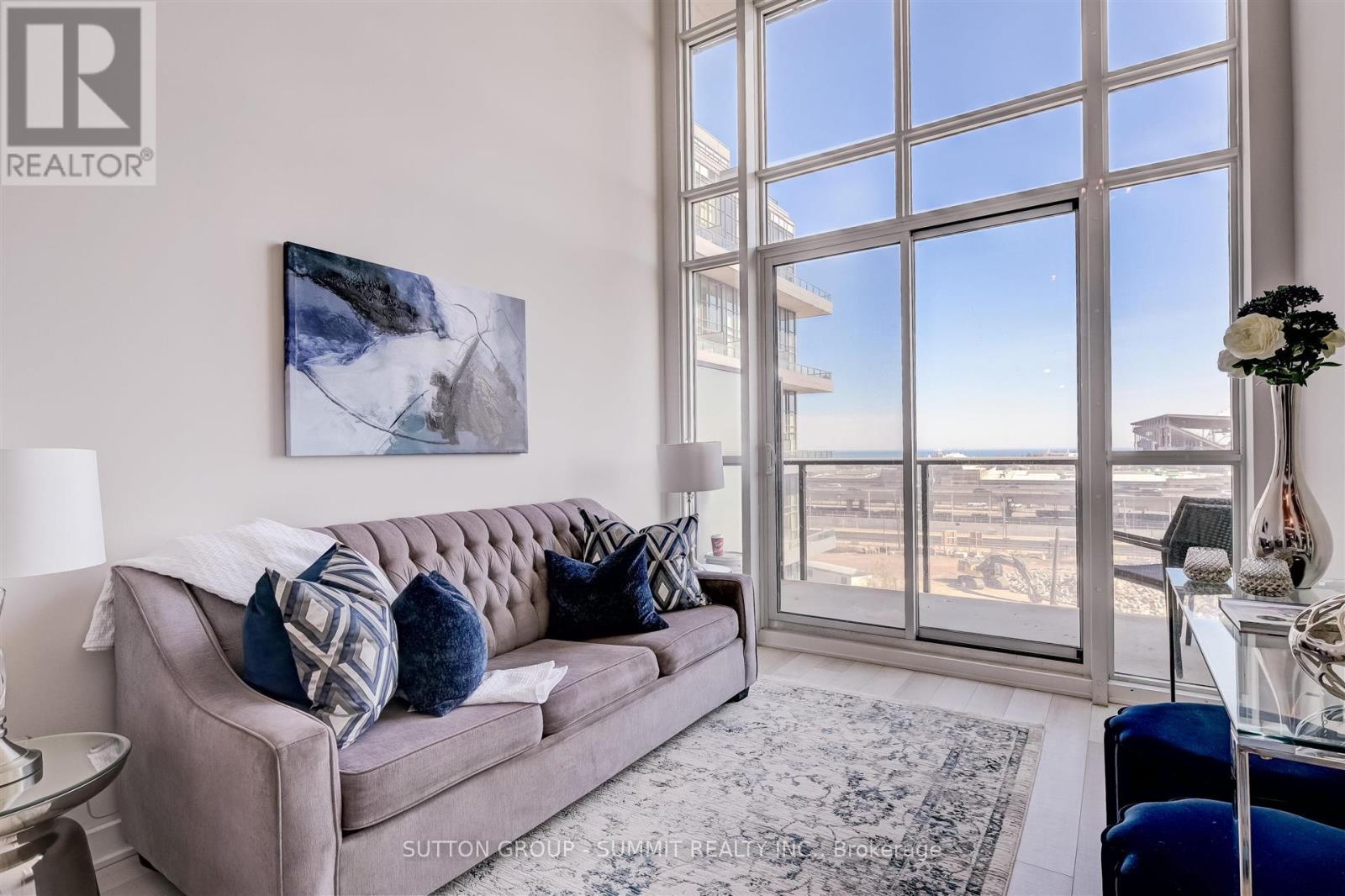 Photo 19 of 505 5 Hanna Avenue, Toronto ON