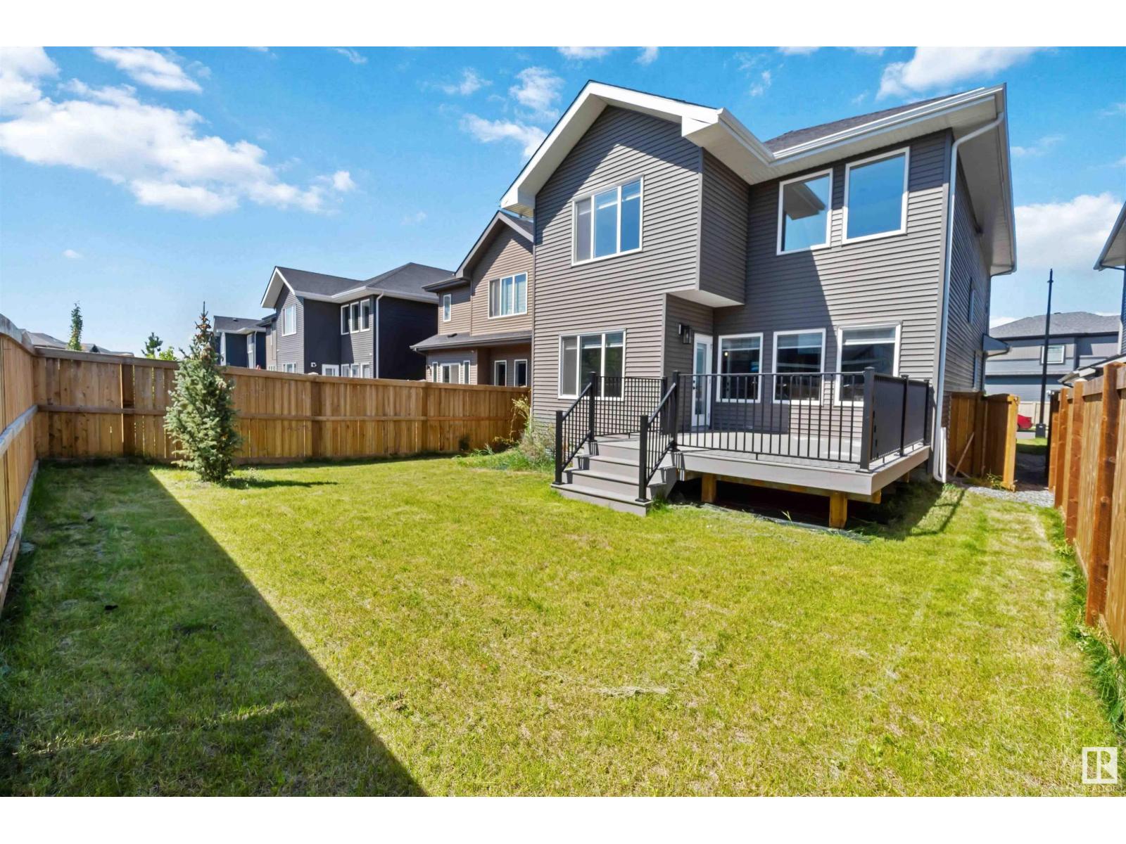 Photo 13 of 1705 Enright Link Li Nw, Edmonton AB