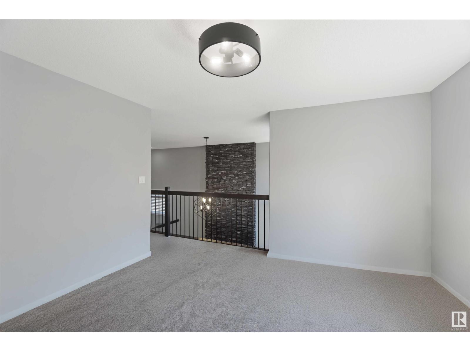 Photo 10 of 1705 Enright Link Li Nw, Edmonton AB