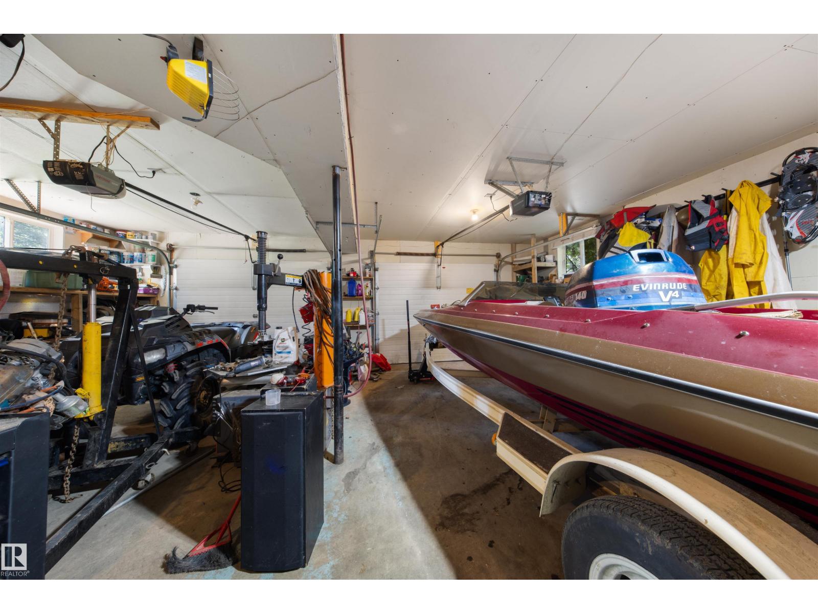 Photo 3 of 11 6020 Twp Road 534, Rural Parkland County AB