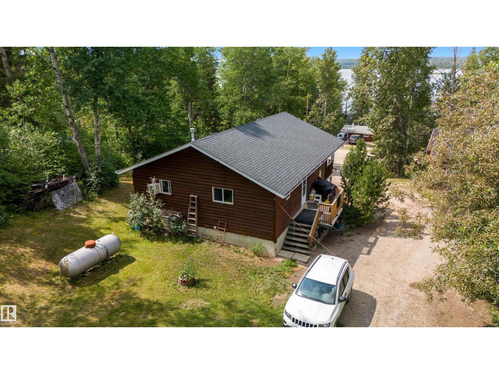 Photo 10 of 11 6020 Twp Road 534, Rural Parkland County AB