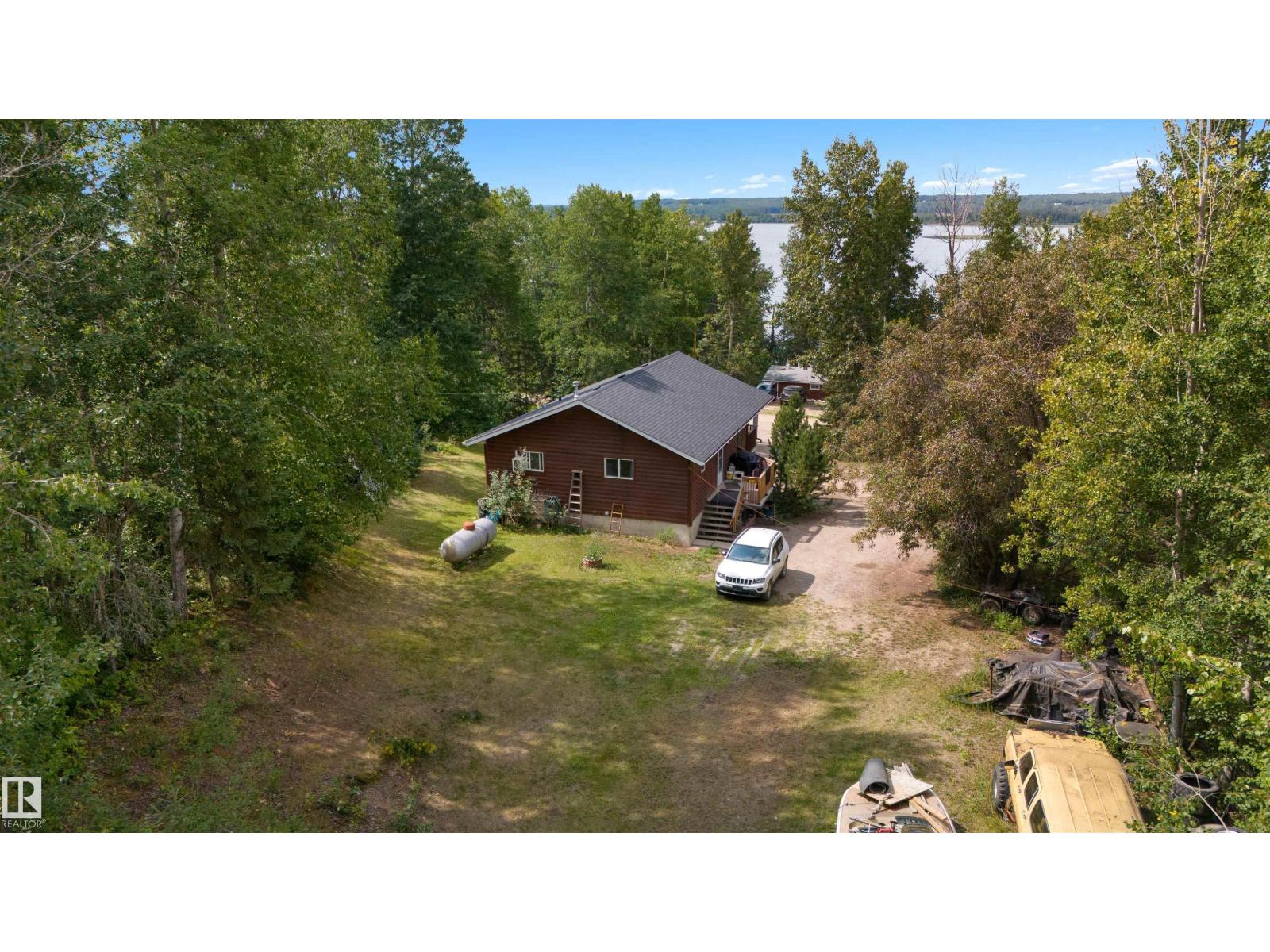 Photo 6 of 11 6020 Twp Road 534, Rural Parkland County AB