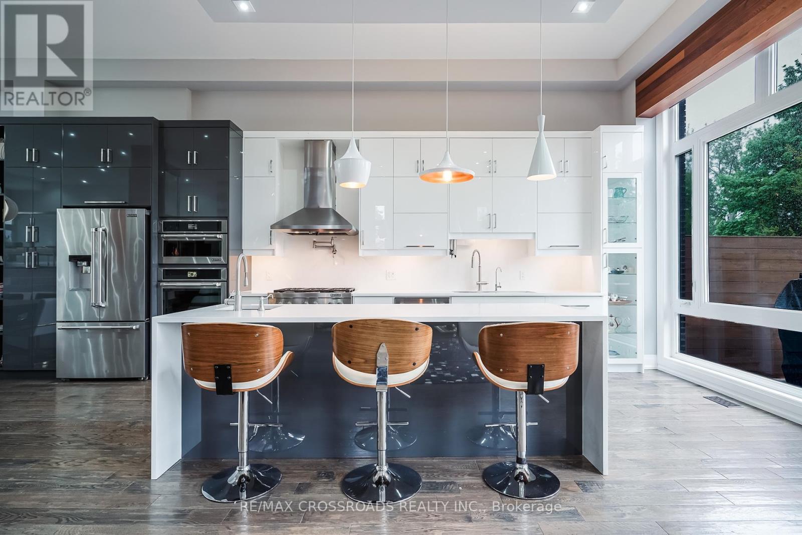 Photo 30 of 1 A Roblin Avenue, Toronto ON