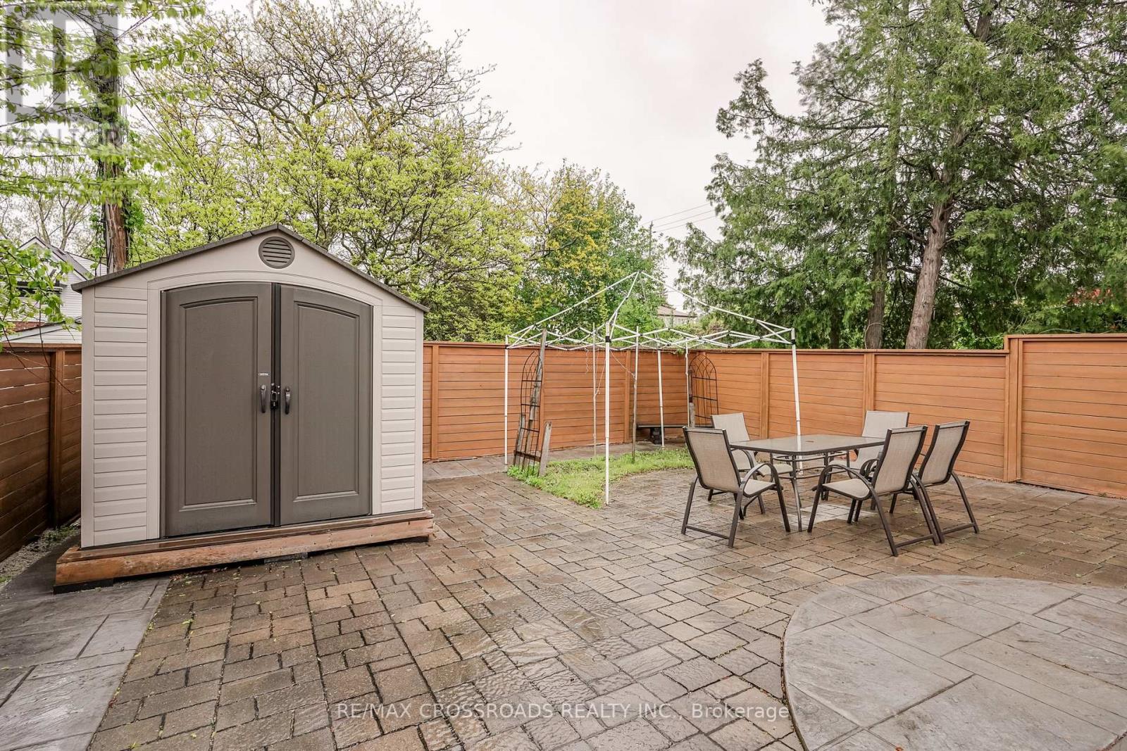 Photo 31 of 1 A Roblin Avenue, Toronto ON