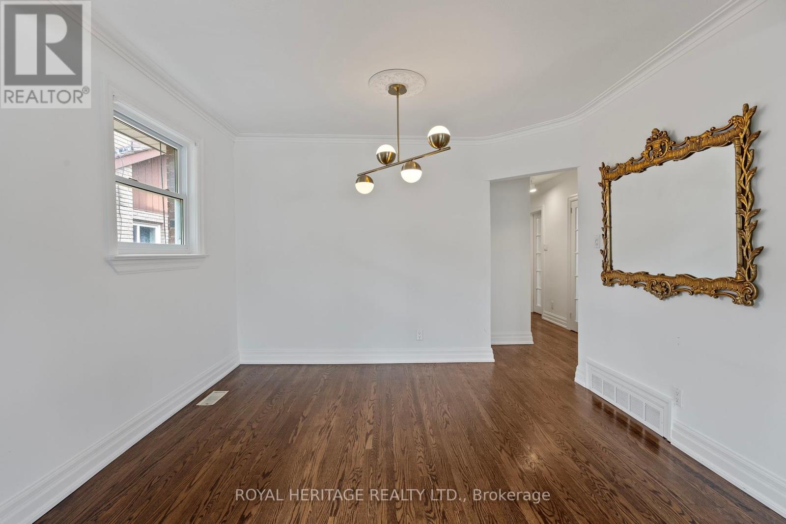 Photo 15 of 32 Beath Street, Toronto ON
